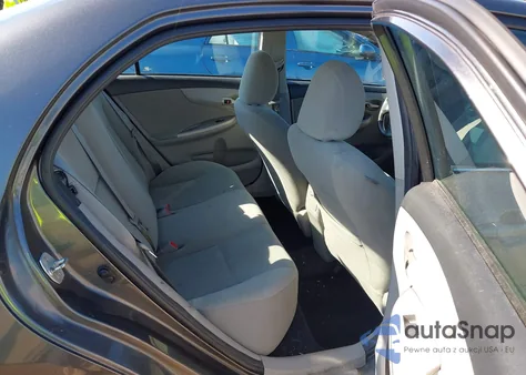 2013 Toyota Corolla Le z USA, uszkodzony, nr VIN 2T1BU4EE6DC062488